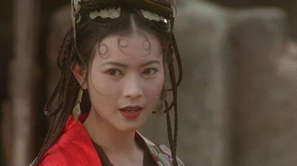 娱乐圈唐老鸭是谁,揭秘明星唐老鸭背后的故事