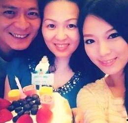 娱乐圈父亲女儿