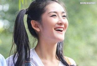 谢娜刚出道的照片